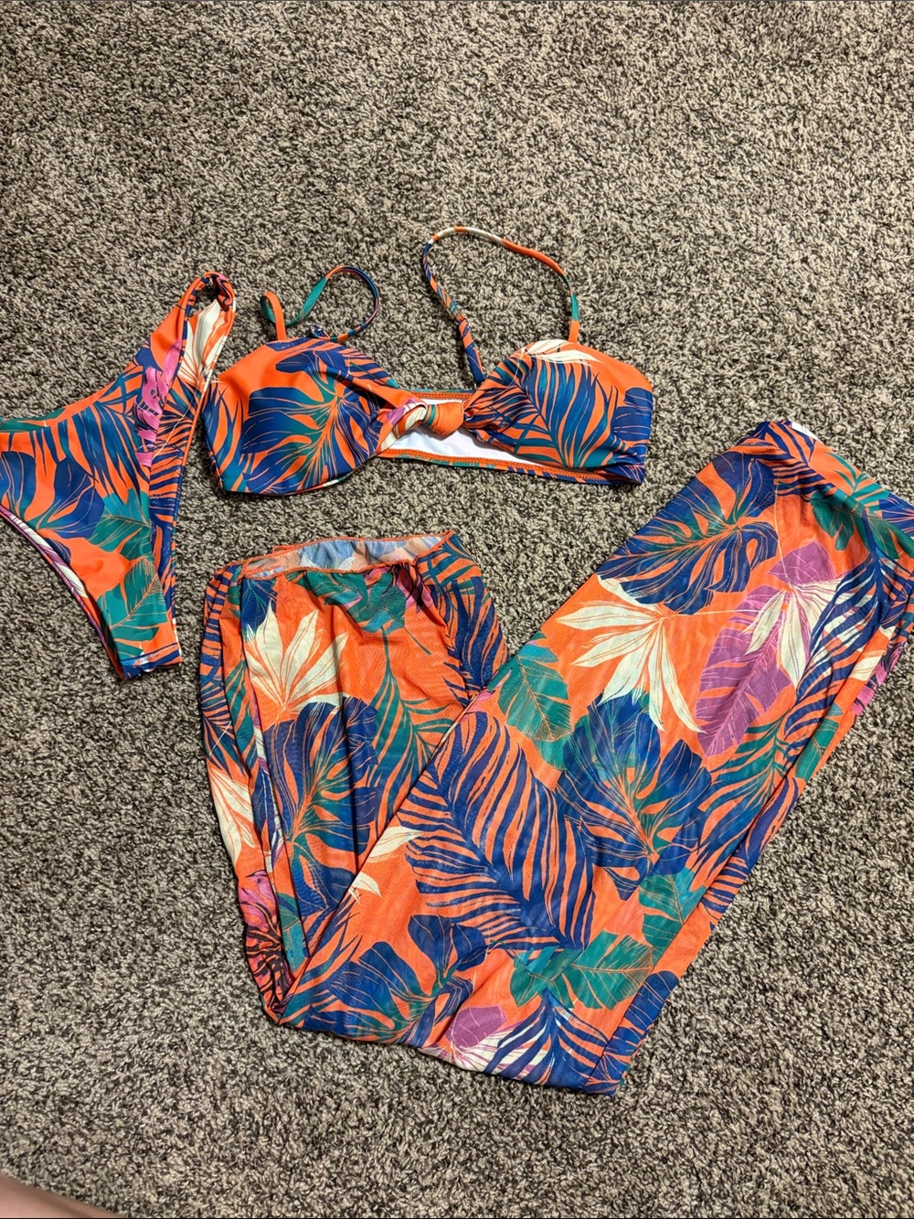 SHEIN Orange Tropical Leaf Print Bikini Set